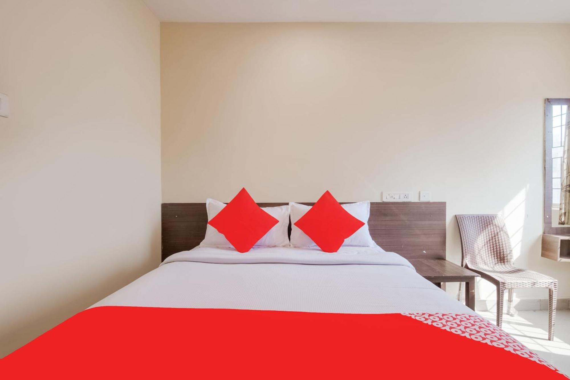 Hotel O Anu Grand Visakhapatnam Buitenkant foto